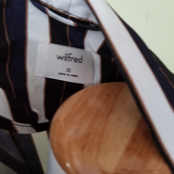 Aritzia Wilfred Free Stripe Robe Size XS Pre-owned - Picture 3 of 7